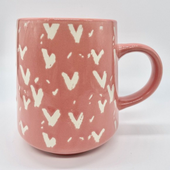 Thyme & Table Heart Coffee Mug Tea Cup Pink White Valentines Mint Condition - Picture 1 of 4